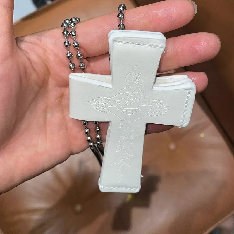 Gothic Punk Wallet Cross Mini Card Bag Hanging Chain Y2k Subculture Necklace Accessory Pendant Access Card Storage view 6