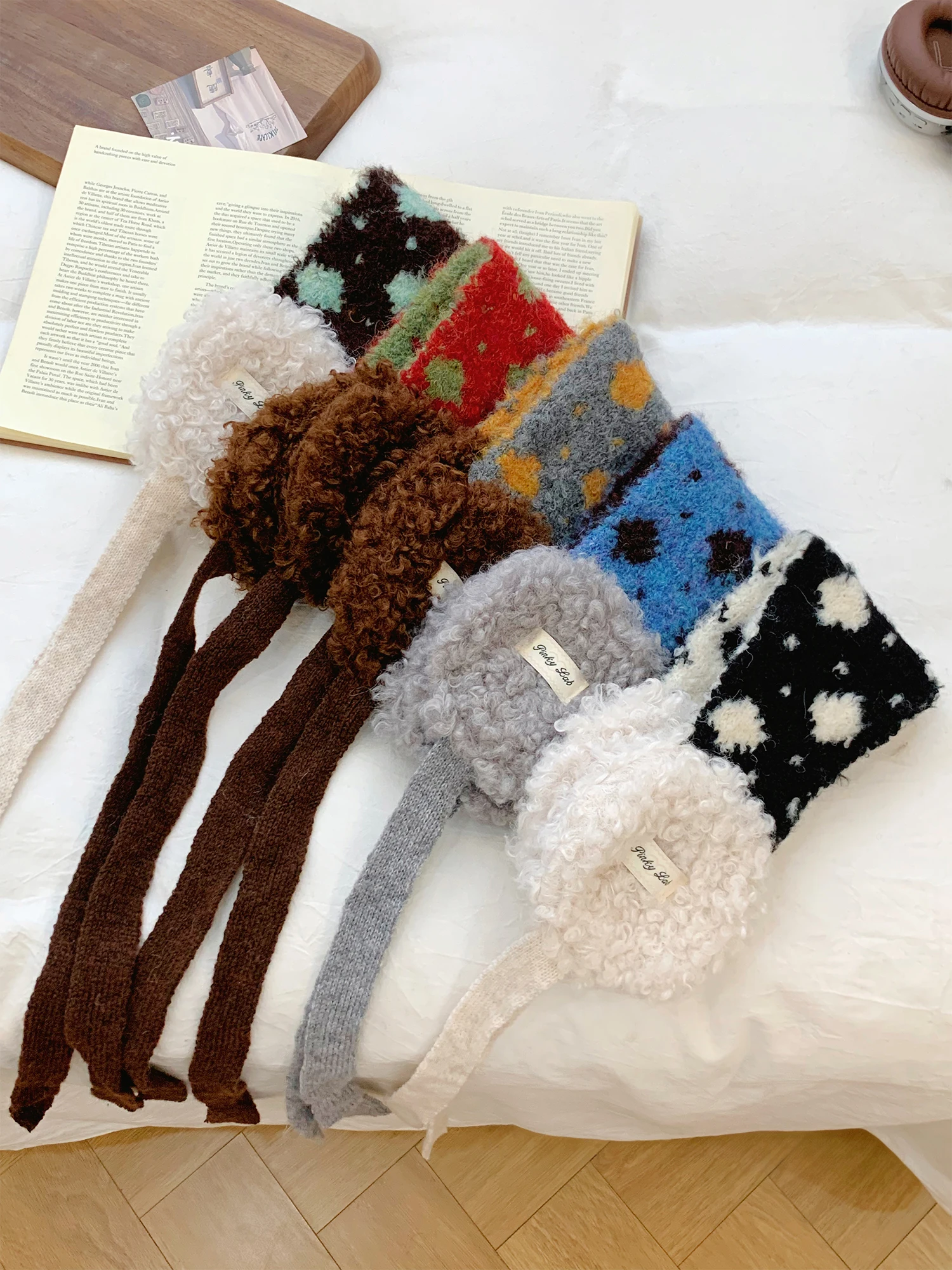 korean-polka-dot-double-sided-plush-ear-muffs-women's-autumn-winter-warm-riding-ear-covers-new-style-ear-warmers-for-cycling