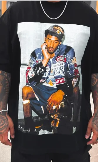 Camiseta gráfica de baloncesto con anillo de campeonato de Kobe Bryant, camiseta para hombre y mujer, ropa de calle de moda Vintage de verano, Top Harajuku