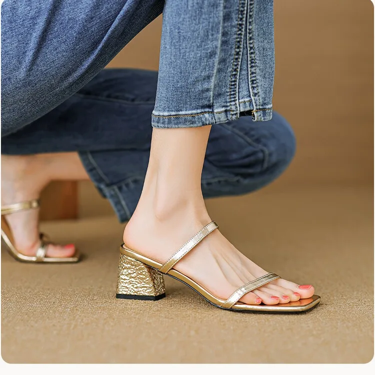 

2024 New One line Open Toe Slippers Women's Summer Dress Lazy Half Slippers French Square Headed Thick Heels Gold High Heels