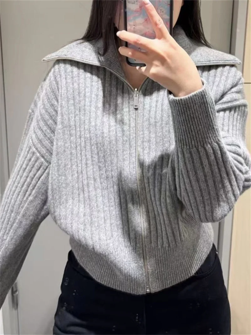 Damski sweter rozpinany na zamek błyskawiczny, jesień 2025, prążkowany kołnierz wykładany, prosty, jednolity kolor, krótki kardigan z dzianiny, damska odzież wierzchnia codzienna.