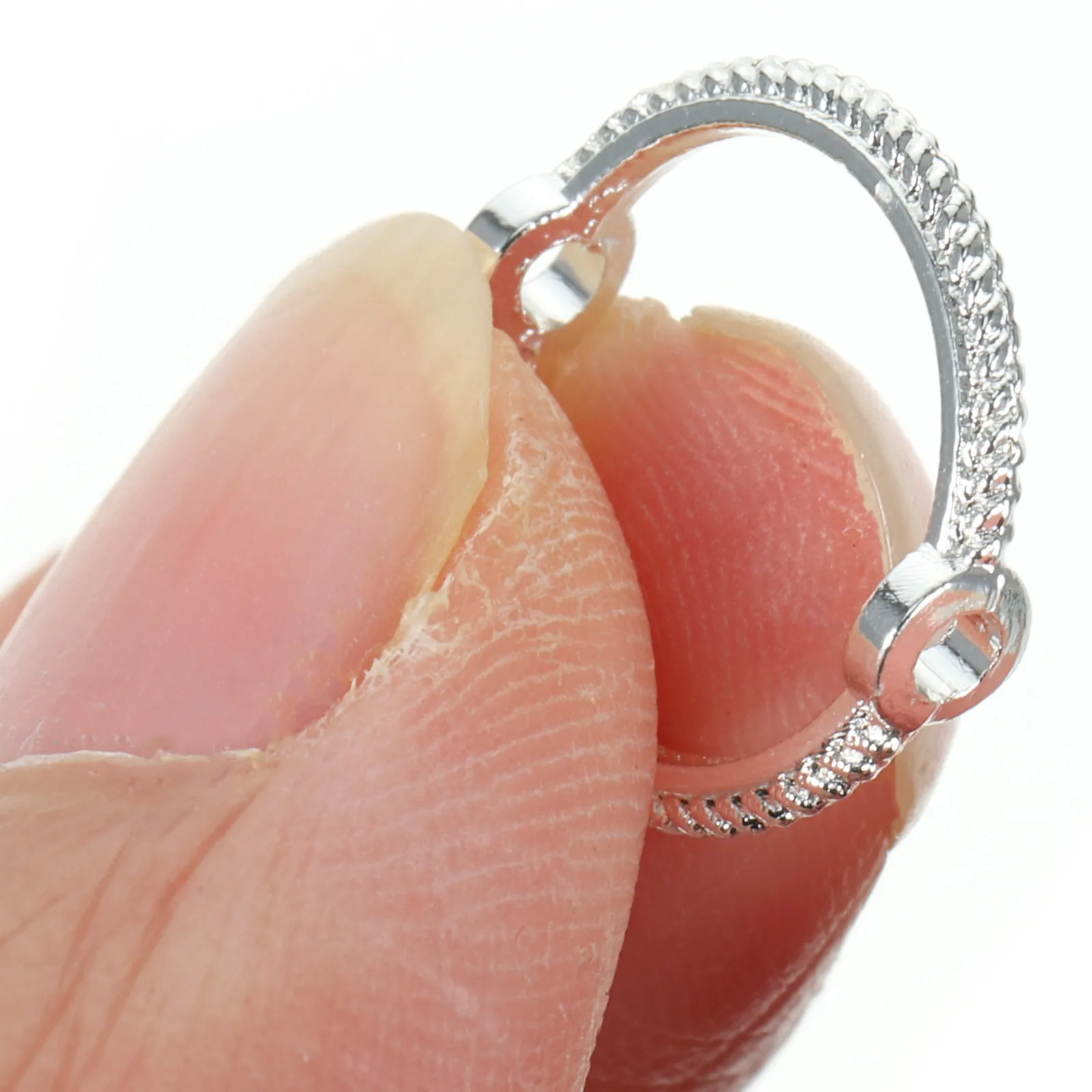 

50 шт. многофункциональных металлических круглых соединителей-оснований для бусин для рукоделия, изготовления украшений, ремонта ожерелий и браслетов, принадлежности для бисероплетения