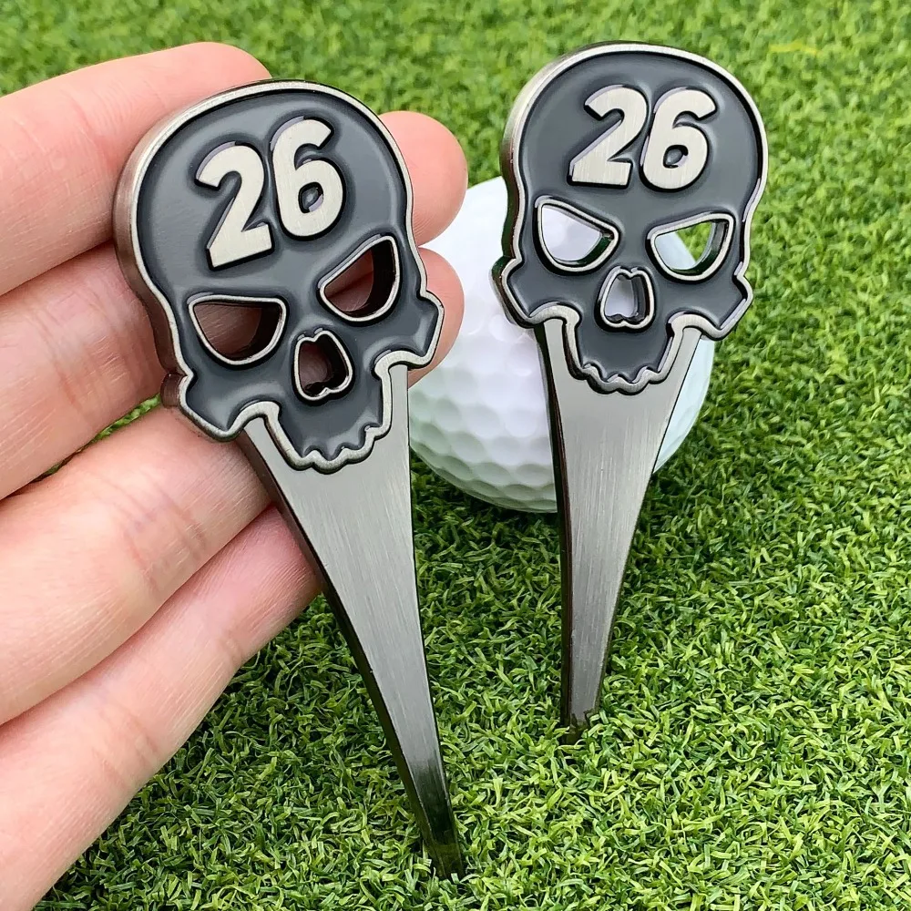 Golf Metal Christmas Double-Sided Skull Green Fork Magnetic Ball Position Mark Gift Box Multifunctional Accessories Set view 2