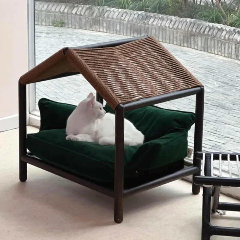 Pet wooden house cat nest solid wood summer high-end four-season universal rattan weaving cat house house toys