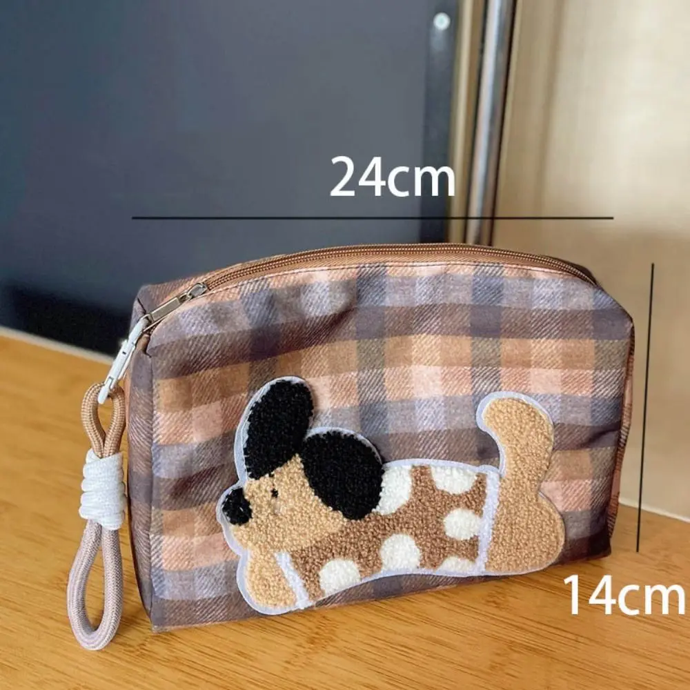 حقيبة مستحضرات التجميل المحمولة ذات سعة كبيرة المطرزة حقائب القرطاسية المحمولة سستة البولكا نقطة الكلب حقيبة مستحضرات التجميل السفر النساء