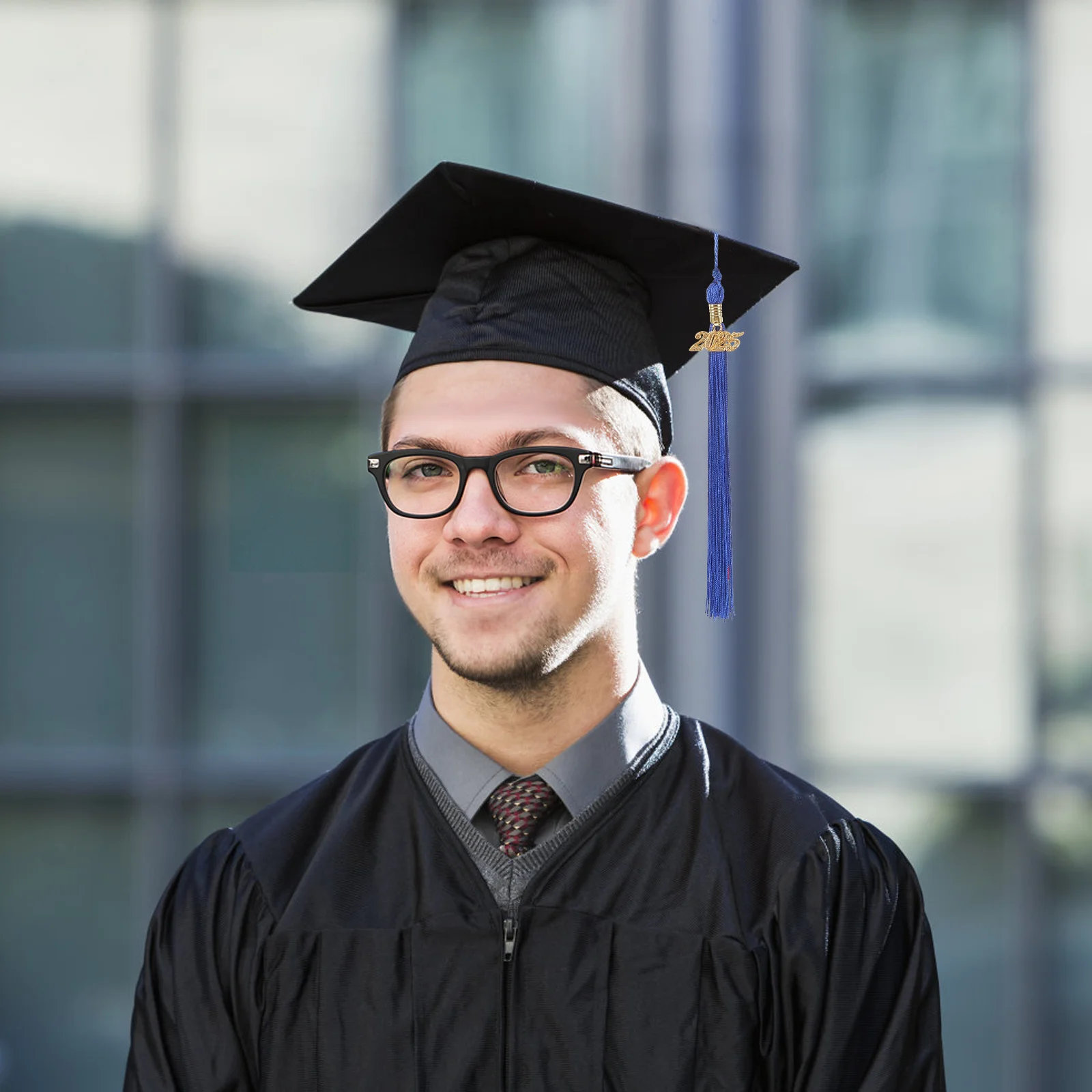 

2025 Graduation Cap Tassel Accessories of Ceremonies Stand Out Look Charming Special Day Celebration