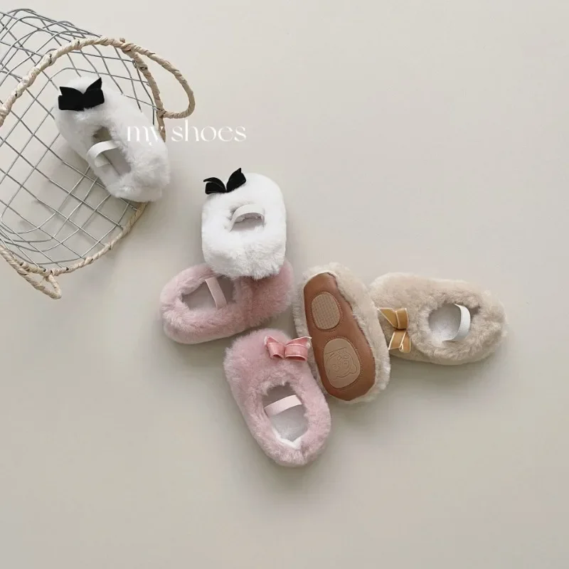 Girls Plush One Piece Fur Newborn Winter Soft Cotton Warm Fashion Outdoor Soft Soled Shoes Antiskid