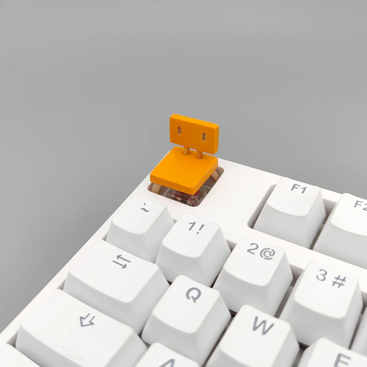 Pequena cadeira Resina Key Cap, 3D Criativo Keycap Artesanal, Acessório Teclado Mecânico Personalizado Presente, ZD Anime, Anime, Personalizado