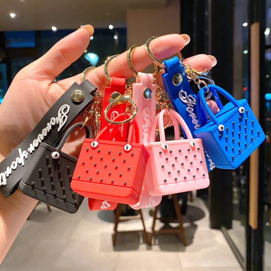 Cute Beach Hole Bag Keychain Portable Simple Mini Car Key Chain Soft Silicone Fashion Seaside Big Basket Hanging Ornaments Bag