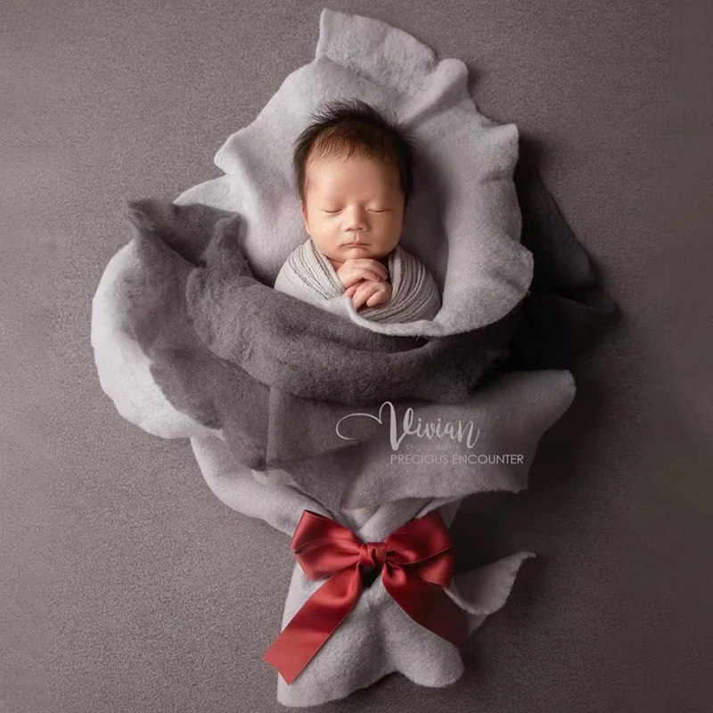 Newborn Photo Props Felt Fabric DIY Modeling Bouquet Shape Posing Decorative 50x50cm Wool Felt Blanket  Studio Shoot Accessories