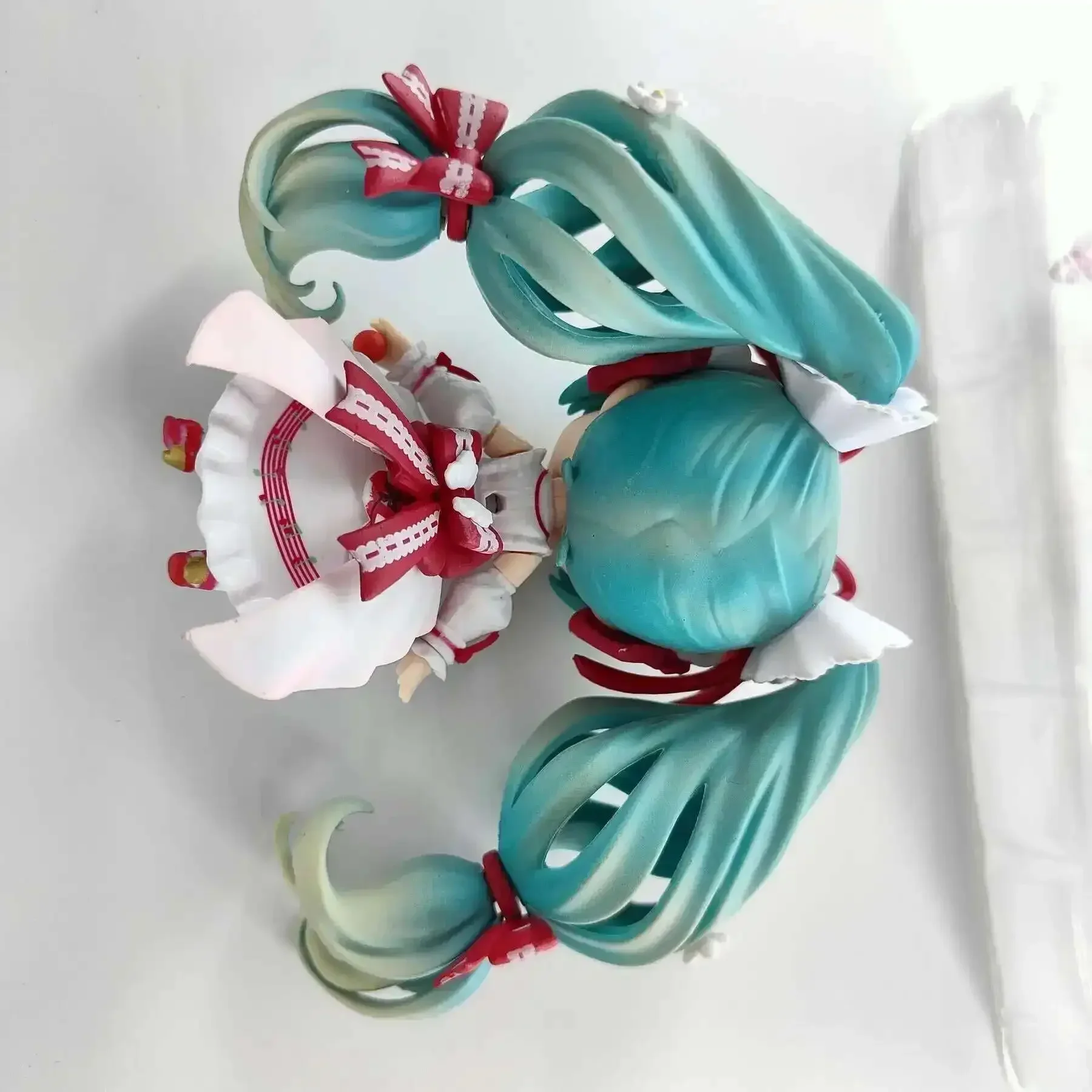 # 1939 Hatsune Miku Anime Figure 15th Anniversary Strawberry Miku Action Figure Collection Modello Doll Toys Regalo