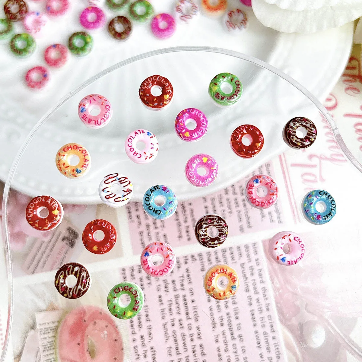 20PC Candy Nail Charms Lichtgevende Cartoon Donut Nail ArtF Accessoires Creatieve Gesimuleerde Geschilderde Donut Nageldecoratie Benodigdheden