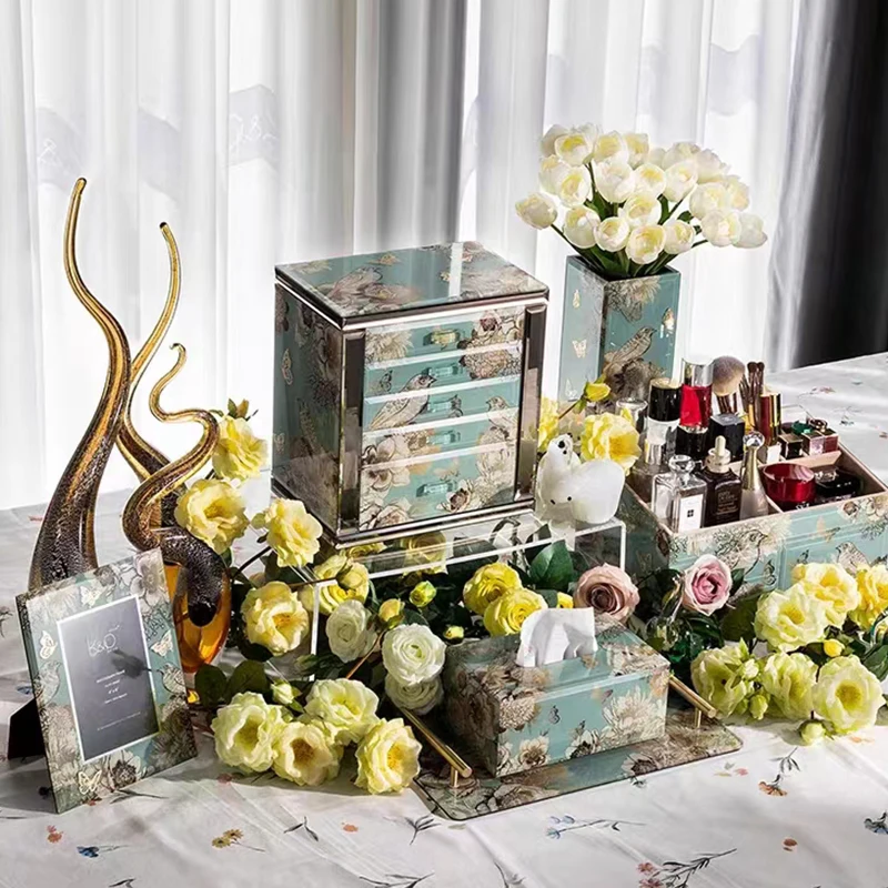 Exquisite Jewelry Organizer Storage Tempered Glass Big Jewelry Collection Box  with Mirror for Rings Earrings Necklaces Watches