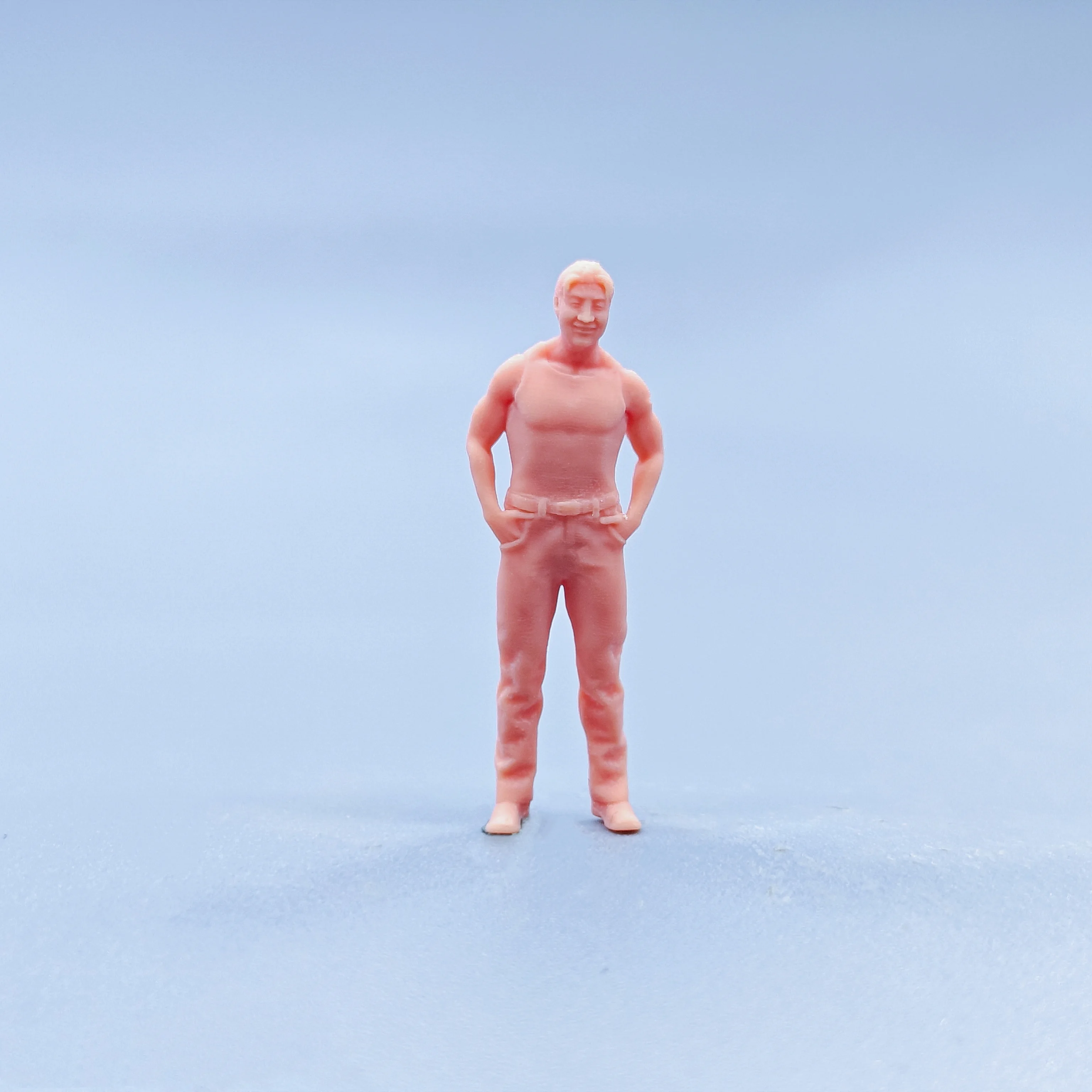 1/64 Figurines Scale Model Resin Smiling Man with Hands in Pockets Uncolored Miniatures Diorama Hand-painted D730