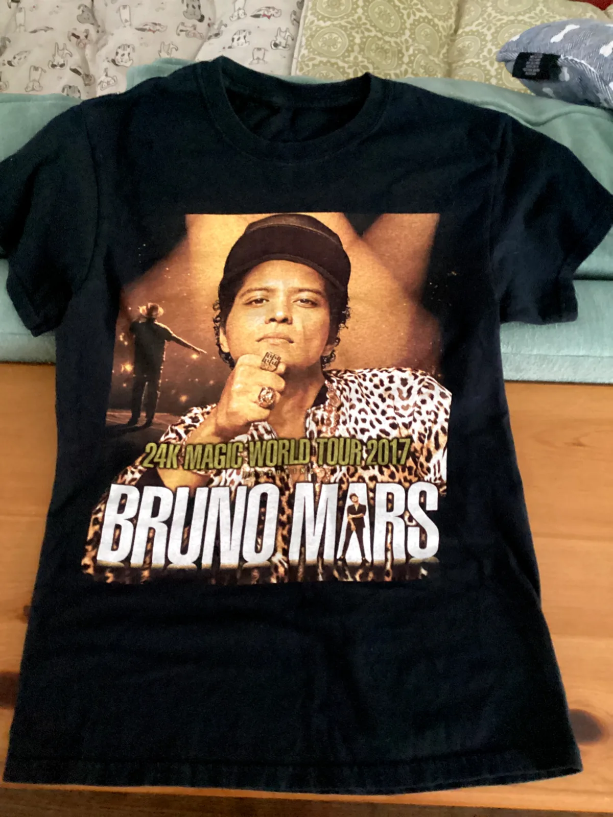 Bruno Mars Small Black T Shirt 24K Magic World Tour 2017 Xxiv