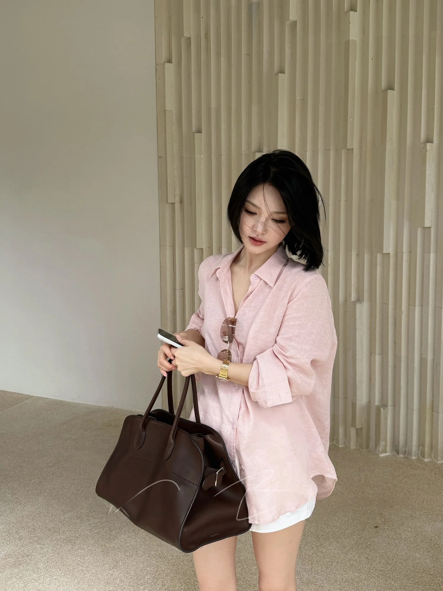

Loose Linen Long Sleeve Shirt Women's Spring Summer Anti-Uv Casual Style Button up Breathable Comfortable Cotton Blend Shirt