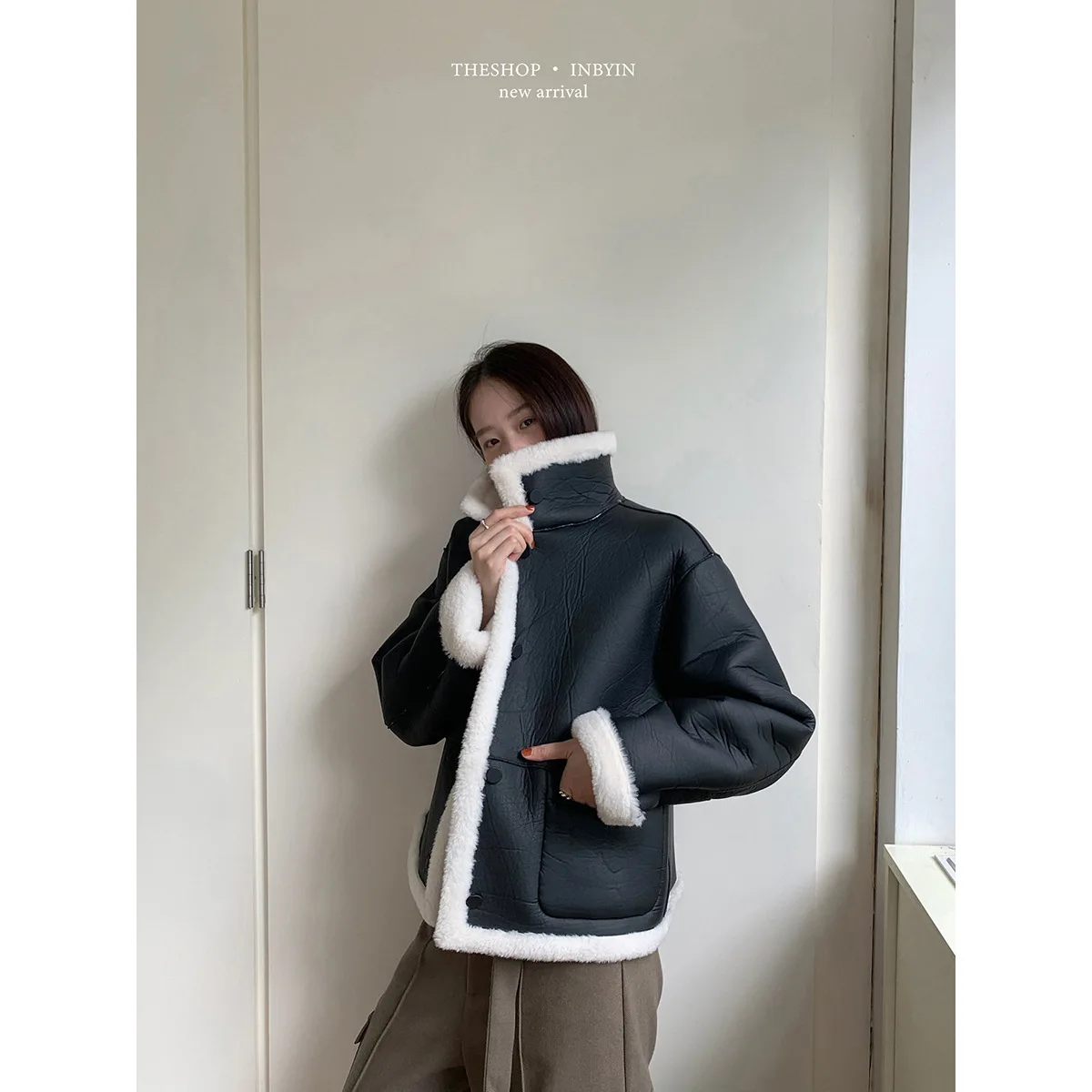 

Color-block Shearling Coat Petite Turn-down Collar Motorcycle Lamb Wool Jacket