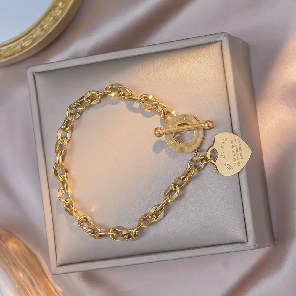 

Women's Gold Titanium Steel Heart Link Bracelet Elegant Office Jewelry Gift