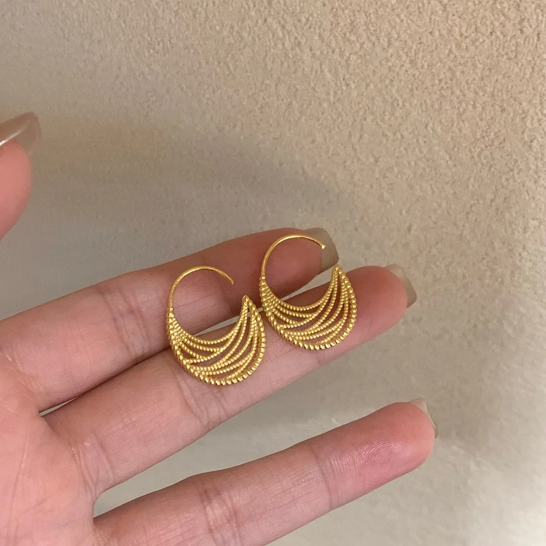 Light Luxury Commuter Earrings Oval Hollow Real Gold Plated Copper Elegant Trendy Versatile Daily Wear Ear Ornaments For Ladies