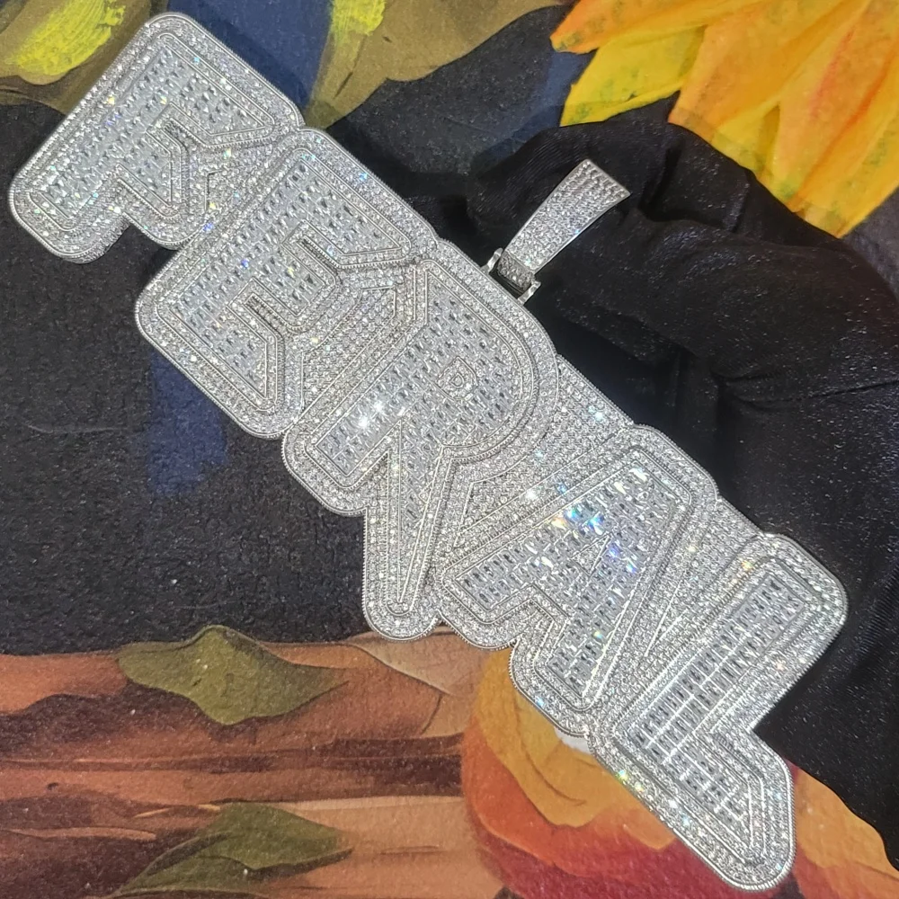 Personalized Diamonds Name Pendant Customize Any Number Letters Necklace One-Piece Smooth Back Nameplate Jewelry Birthday Gifts
