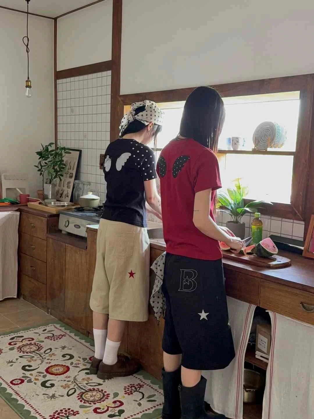 Pantaloni coreani Sle Streetwear con ricamo a stella neutra Pantaloni a gamba larga Casual Spor Pantaloni a cinque quarti da donna