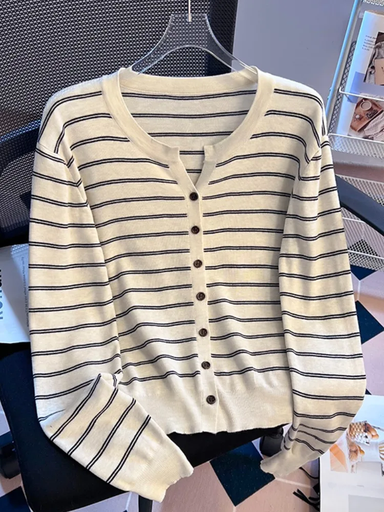 

V-Ne Knitted Open Cardigan Women's Early Autumn Loose Slimming Base irt Inner Wear Top Color Blo Striped Self-Preservin...