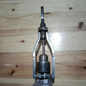 Square Bohrer Drill Fixe Support, Bohranbieter, einfache Installation, Demontage für Schreinerei 8 Hauptverkaufsadapter Broca Square Loch - №2