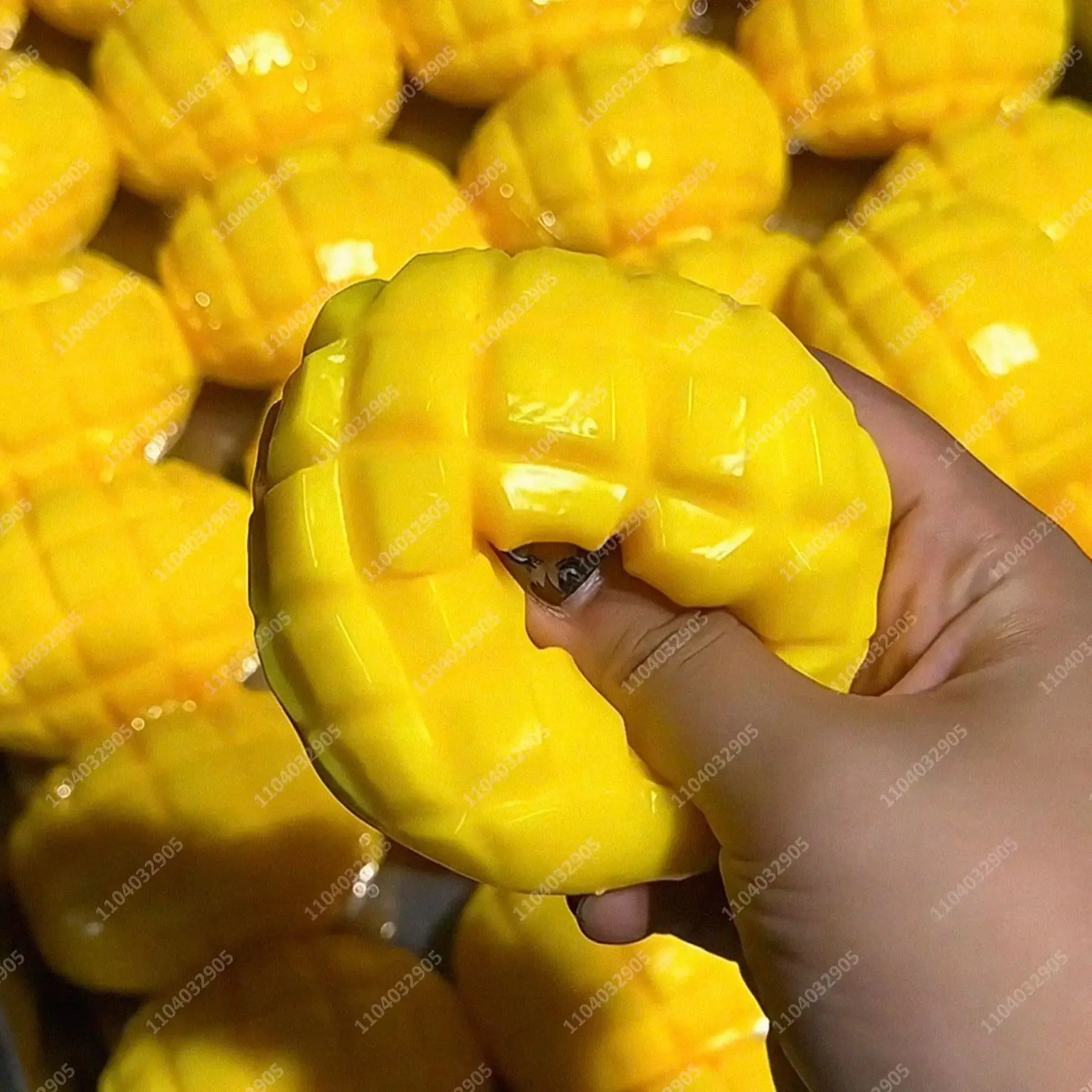 Mango Pulp Crunchy Stress Ball Squishy Toys Food-shaped Mango Squeeze Ball ASMR Stress Relief Fidget Recess Desk Toys for Adults