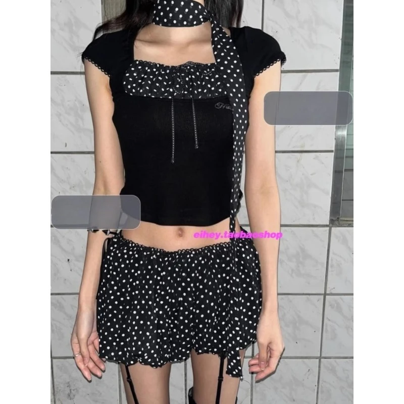 

2025 Summer New Korean Contrast Color Patchwork Sweet Short-sleeved T-shirt Women + Pleated Sexy Mini Skirt Two-piece Suit