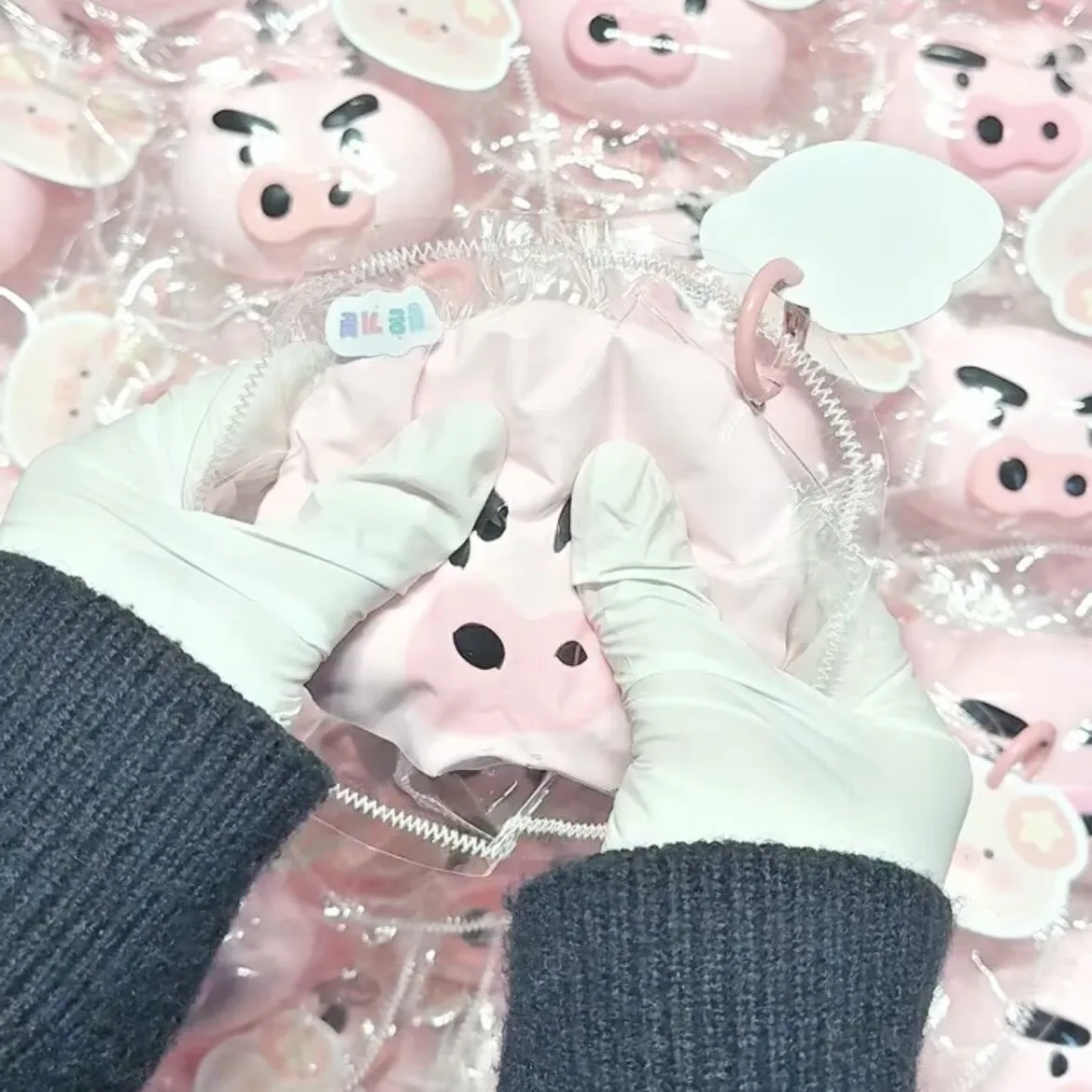 1PCS Chubby Pink Piglet Squeeze Toy Slow Rebound Super Soft  Cartoon Pressure Release Hand Relaxation Toy Relieving Anxiety Gift