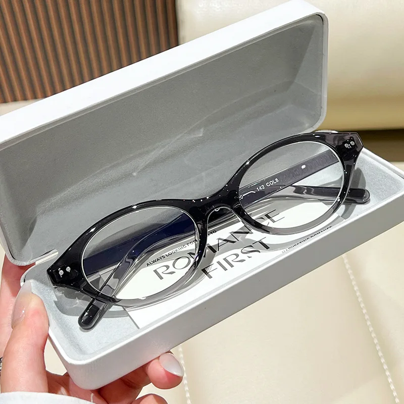 

2025 New Retro Cat Eye Frame Anti UV and Anti Blue Light Sunglasses European and American TR90 High-end Oval Small Frame Glasses