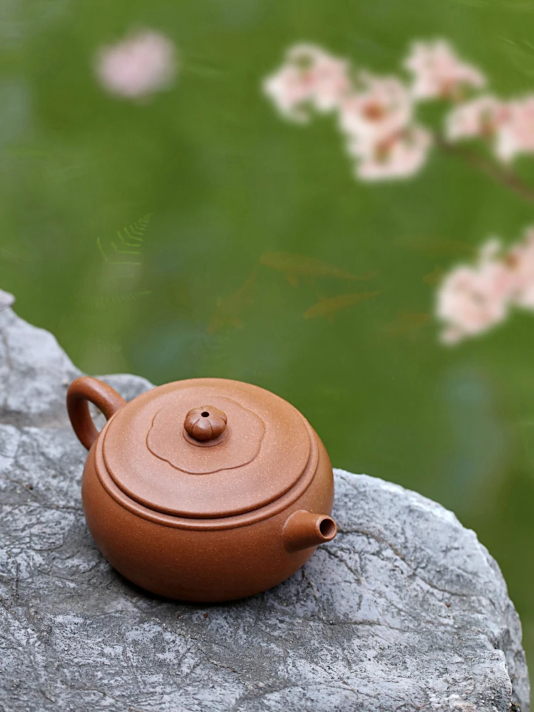 Yi Purple Clay Pot Pure Handmade Small Capacity Kung Fu Tea Set Raw Mineral Sesame Section Mud Product Full Of