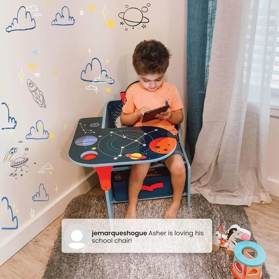 مكتب كرسي Delta Space Adventures مع صندوق تخزين مثالي للفنون والحرف اليدوية ووقت الوجبات الخفيفة والتعليم المنزلي واللعب Greenguar