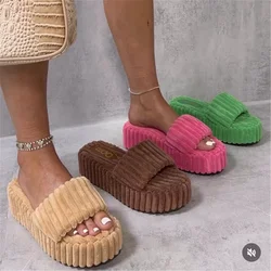 Spring and Autumn 2023 New Large Platform Slippers Female European and N Fashion Muffin Female Slippers