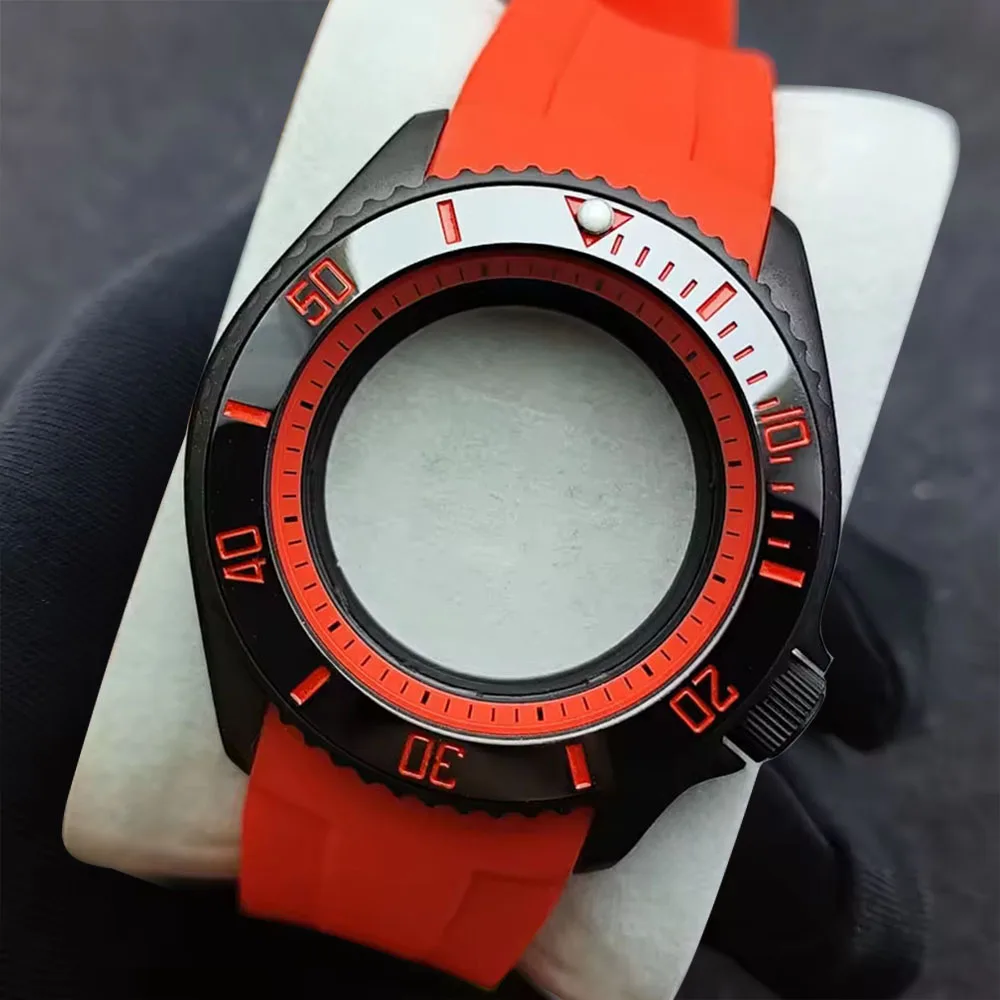 

Mod SKX007 NH35 42MM CASE Convex Sapphire Glass Black Matte Stainless Steel Case Fit NH35 NH36 Movement Accessories Watch Box