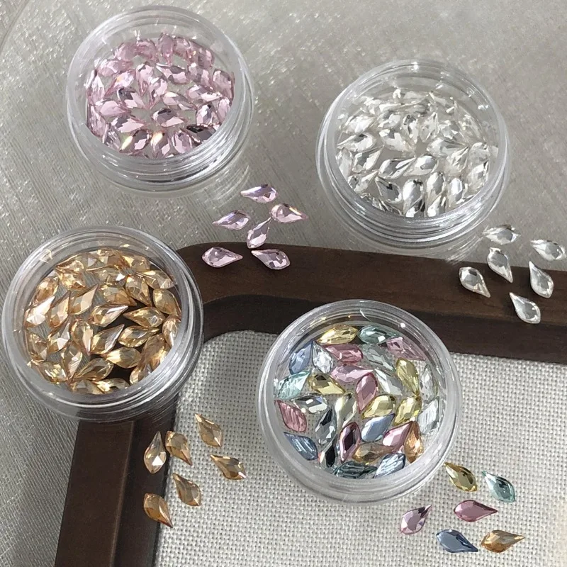Shiny Flat Bottom Petal Rhinestone K9 Crystal Glitter Powder Sequin Charms Nail Art Accessories Pearl Decorations Manicure Tools