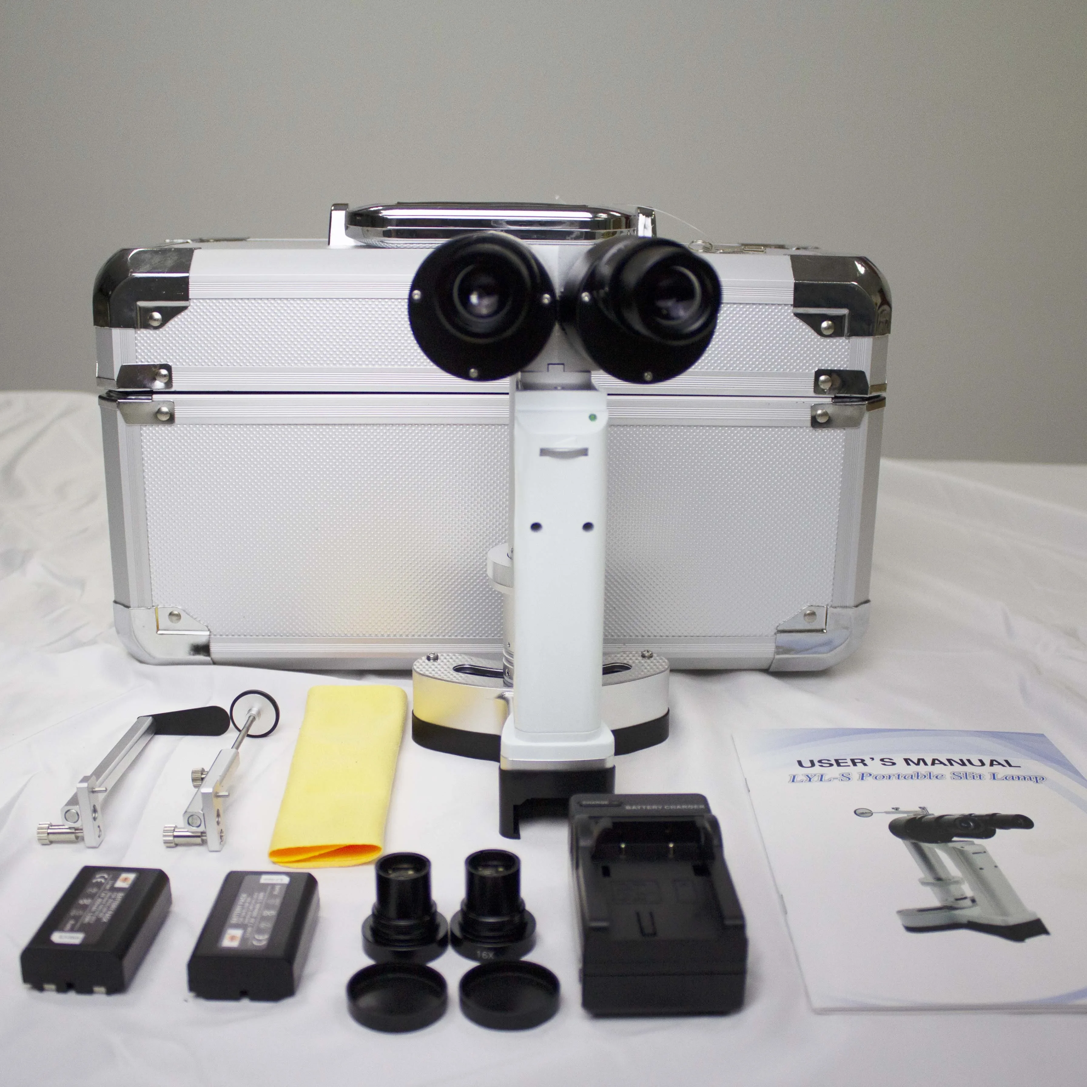 China Ophthalmology Portable Eye Exam Device LED Veterinary Handheld Slit Lamp