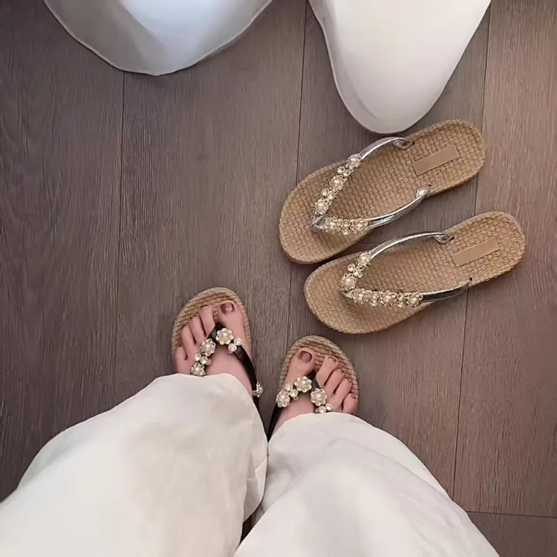 Beaded Pearl Flip-flops 2026 New Summer Beach Sandals Women's Flip-flops