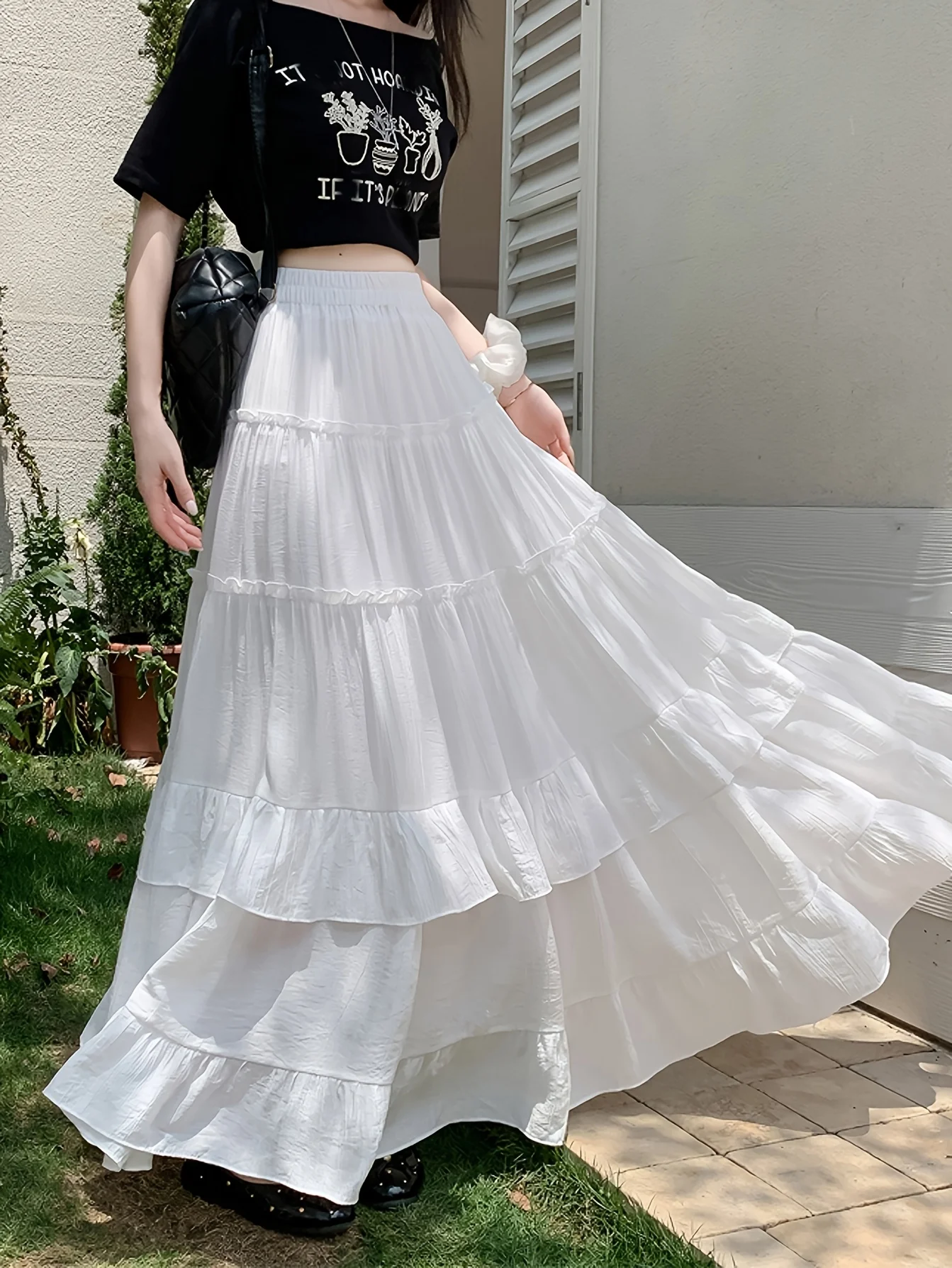 Elegant White Ruffle Hem Long Skirt Solid Color High Waist Flared A-Line Cake Skirt for Spring and Summer