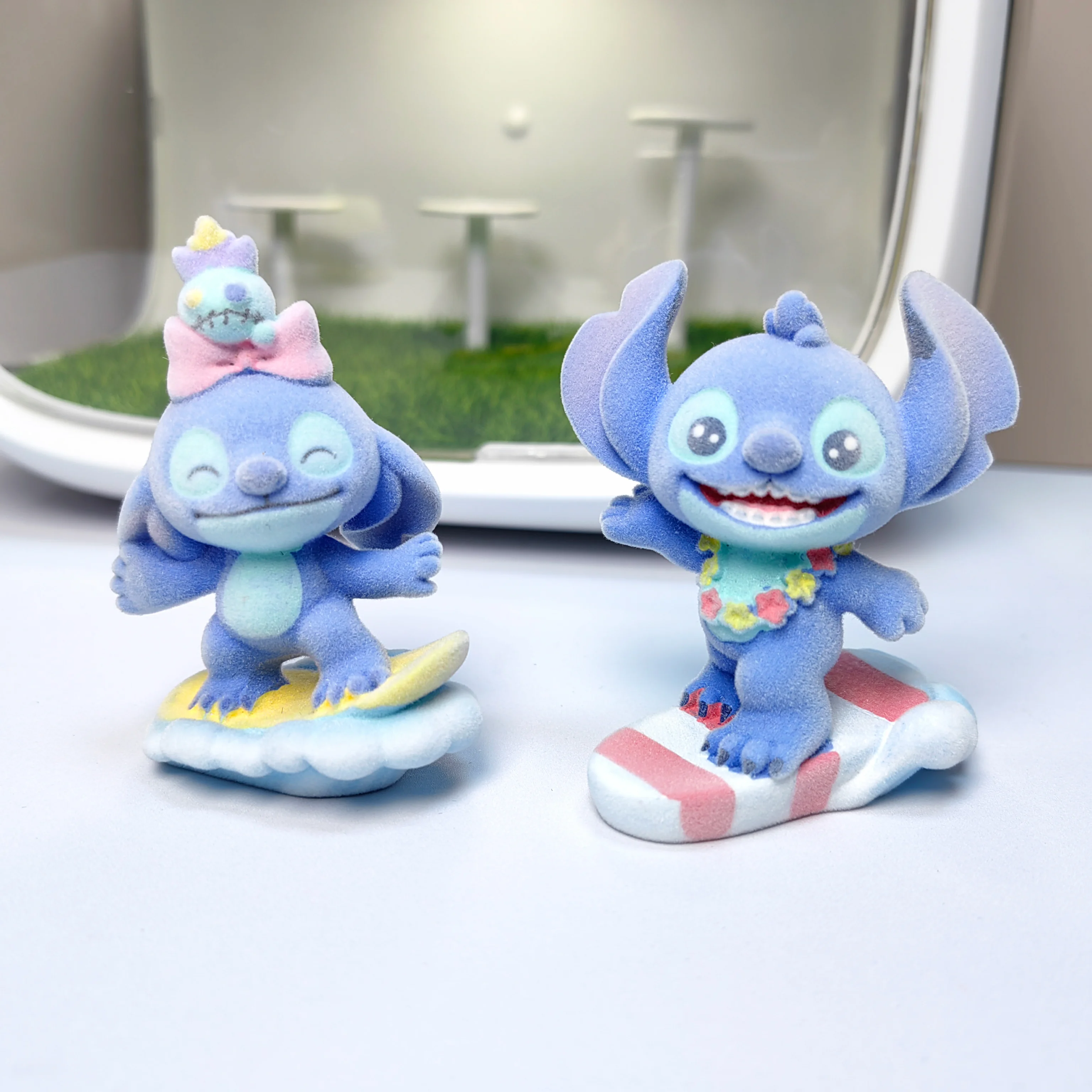 Divertenti e divertenti periferiche per scatole cieche Stitch, ornamenti carini e carini sul tavolo, regali di compleanno per ragazzi, ornamenti da scrivania