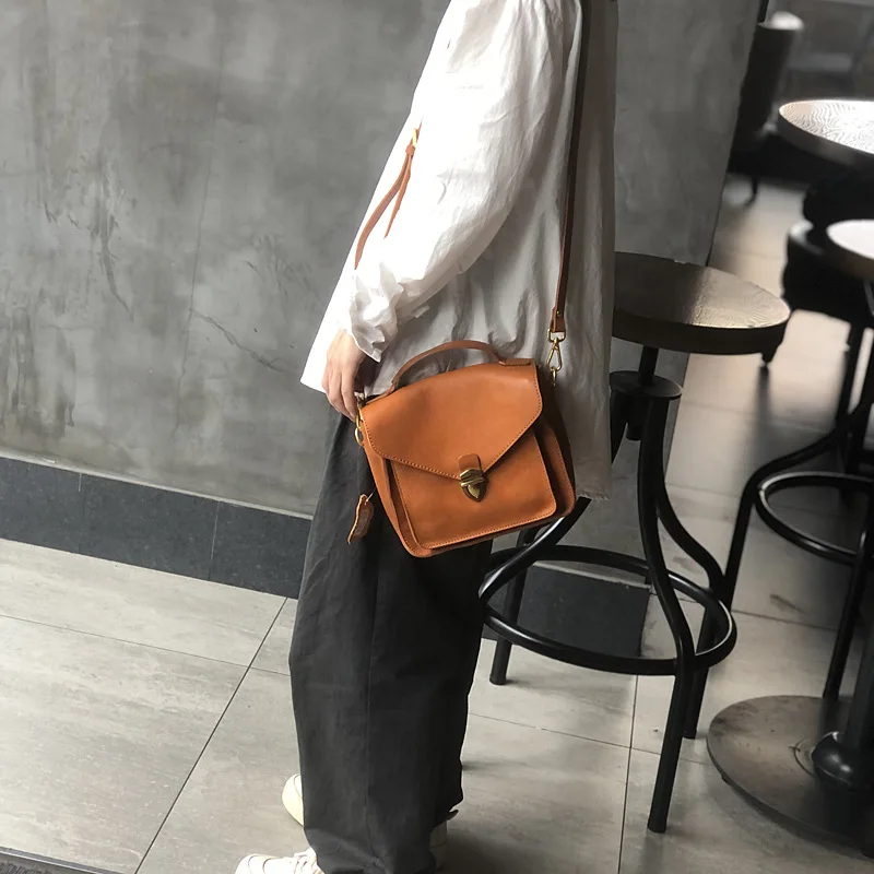 

Cowhide Handbag Female Commuter Soft Leather Cross-Body Bag Handmade Niche One Shoulder Retro Leather Messenger Bag Female Veget