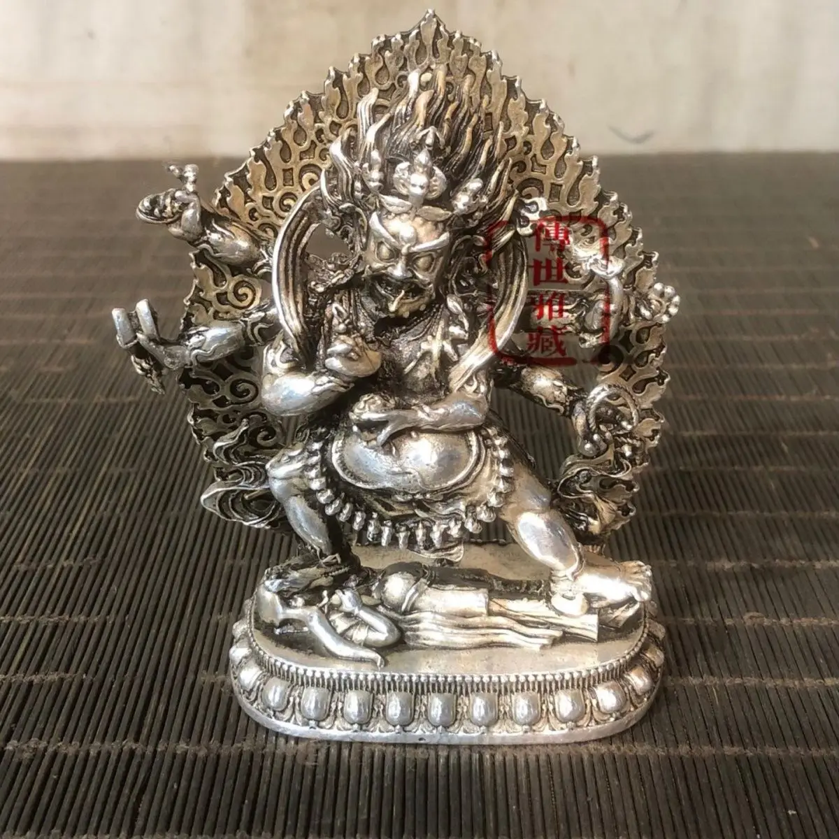 Bronze Collection: White Copper Silver Plated Tibetan Six Armed Mahagala Buddha Ornaments for Offering Wealth and Blessings