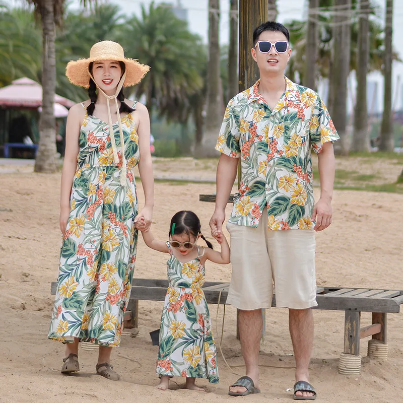 

Vacation Family Matching Clothes Holiday Father and Son Beach Shirts Shorts Two Piece Sets Mother and Daughter Resort Dresses