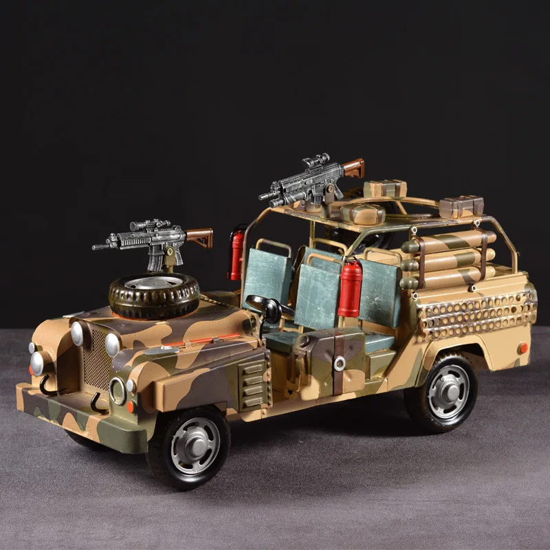 Retro American Iron Camouflage Hummer Military Vehicle Model Home Decoration Window Desk Tv Cabinet Ornaments Gifts