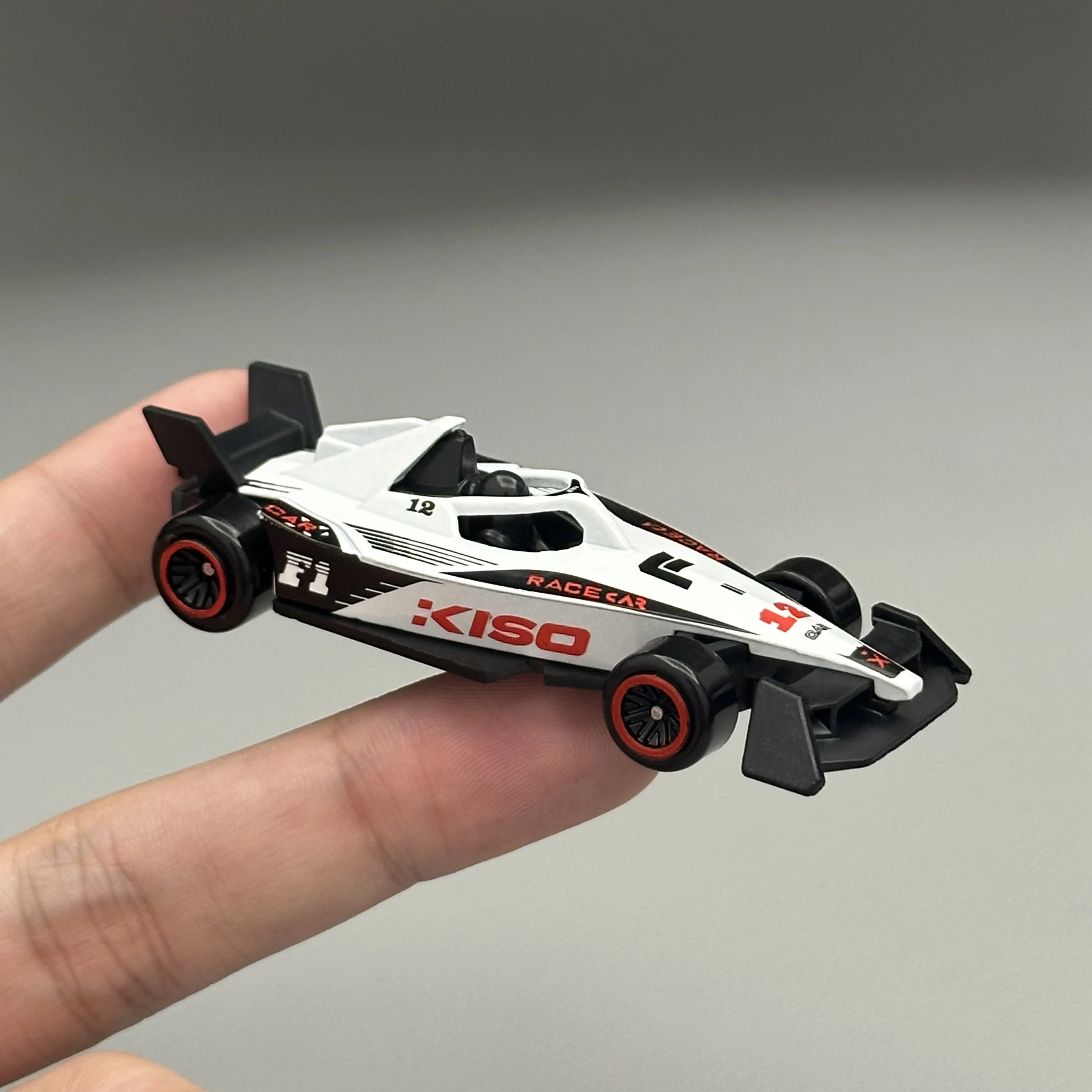 1/64 Diecast Alloy Racing Car Open Wheel Formula Style Single Seater Miniature Collectible Model Display Toy for Motorsport Fans view 6