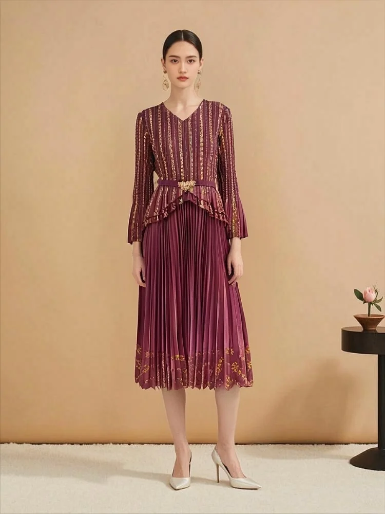 

Miyake Pleated Fashionable Retro Printed Dress Autumn New Elegant Slimming Versatile Long Sleeved Mid Length Skirt for Women
