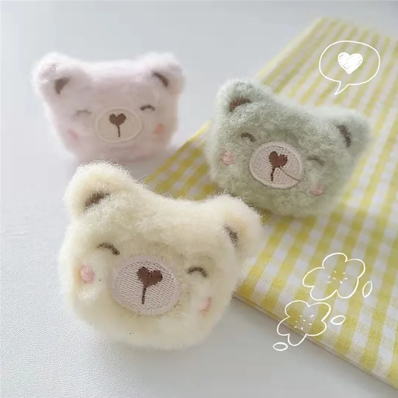 Plush Brown Bear Brooch for Drapes Decoration Adorable Soft Cartoon Pin Curtain Embellishment Premium High Quality