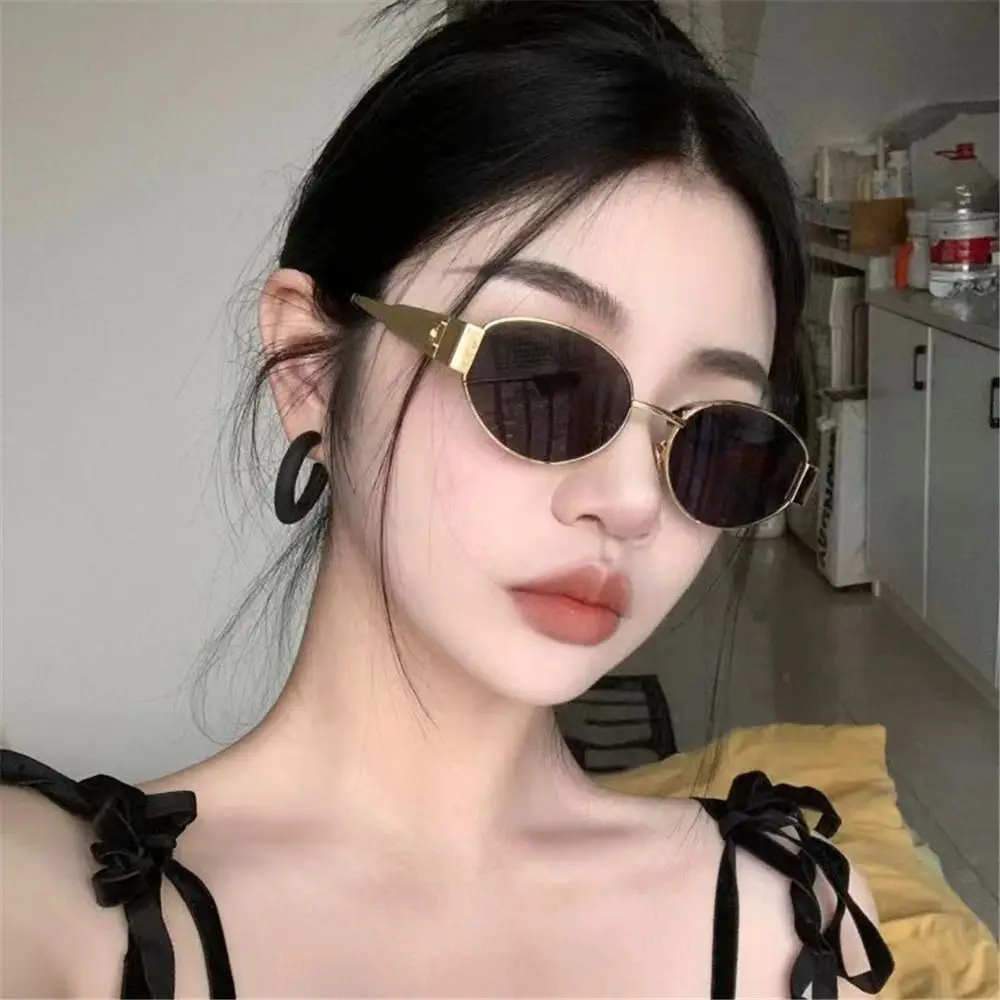 Trendy Metal Frame Oval Sunglasses UV400 Protection Punk Black Shades Eyewear  Y2k Sun Glasses for Women Men Motorcycle Glasses