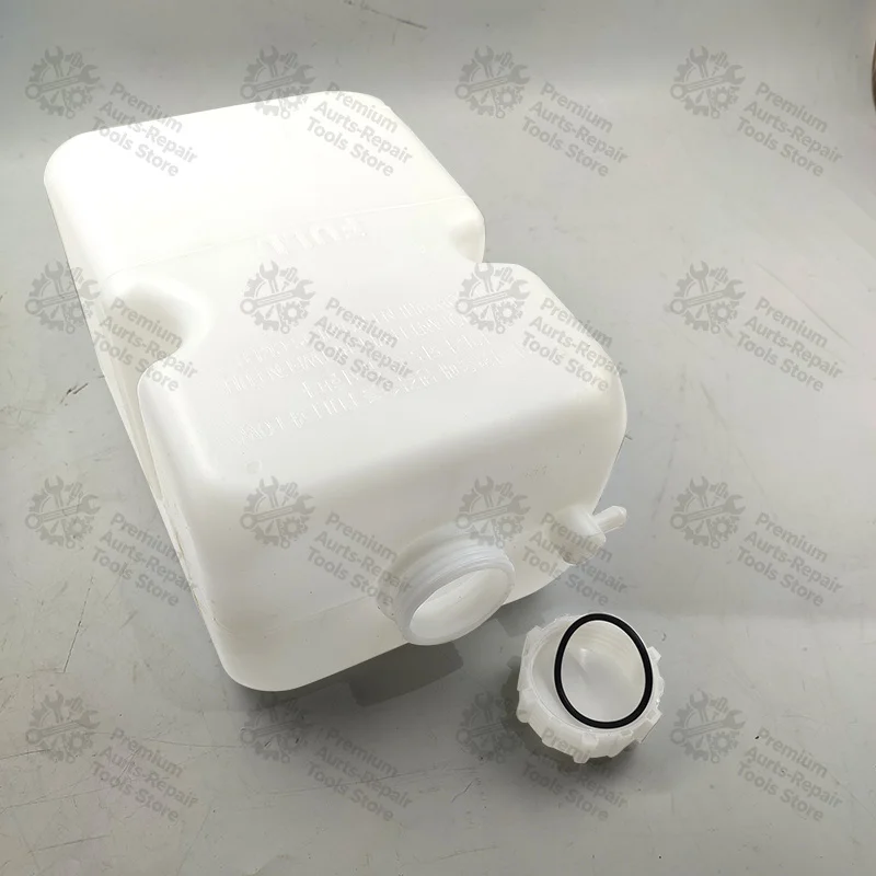 Suitable for Hyundai R200 210 215 220 225 -7-9 Doosan Daewoo 300 excavator auxiliary water tank storage kettle wiper kettle