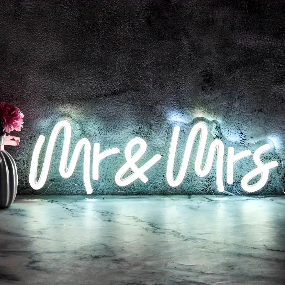 

Неоновая вывеска Mr&Mrs - Настенный светодиодный светильник с именами для романтического декора спальни - Mr&Mrs для эстетичного, винтажного оформления комнаты
